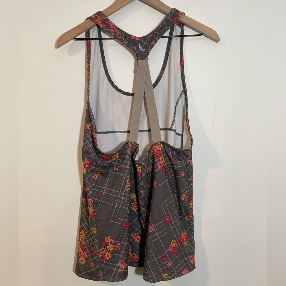 LOLE Tank Top L UPF 50 Wicking Quick Dry Stretch Yoga Run Fitness Floral Workout - Picture 4 of 8